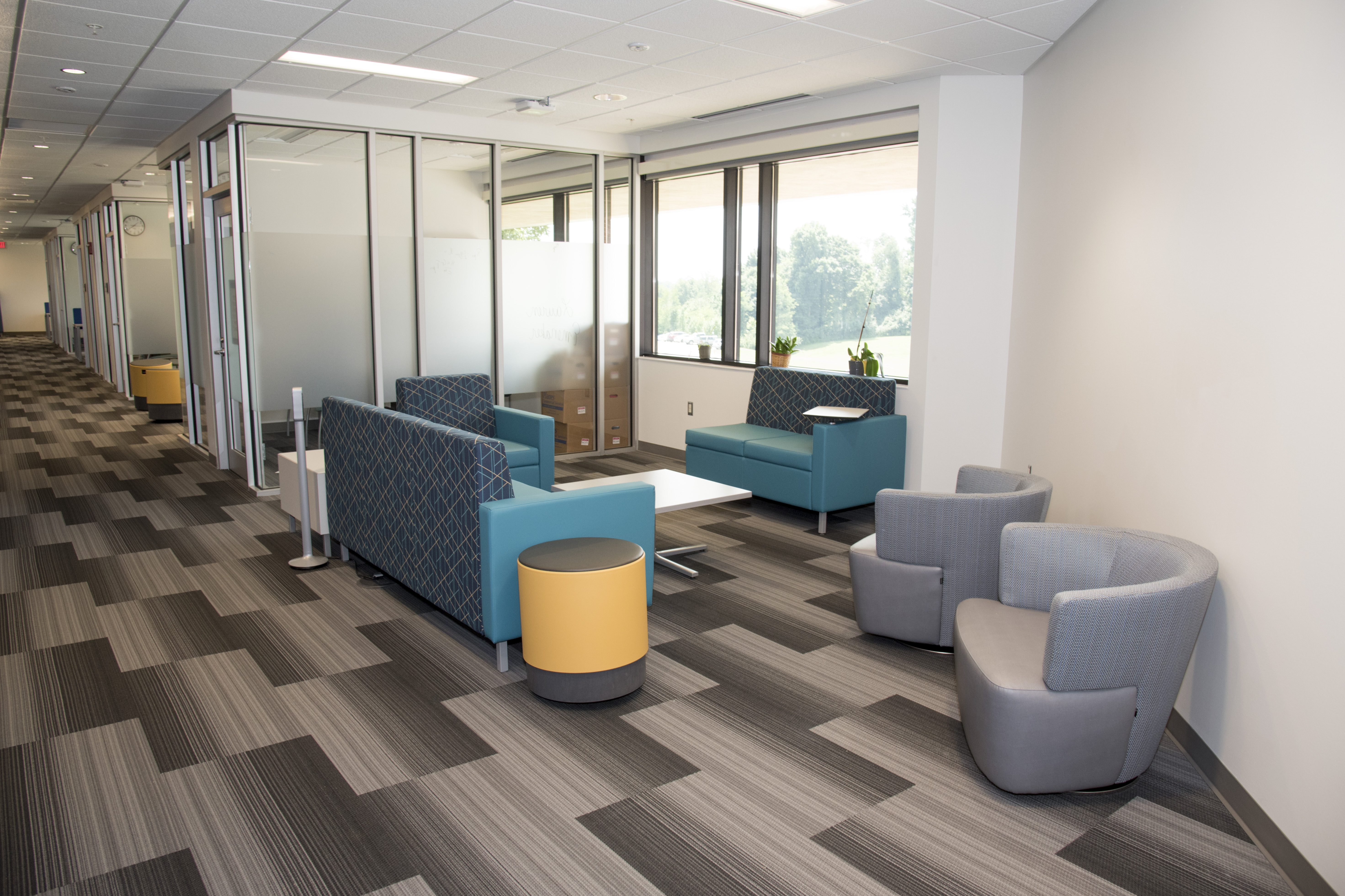 muntz hall lounge area