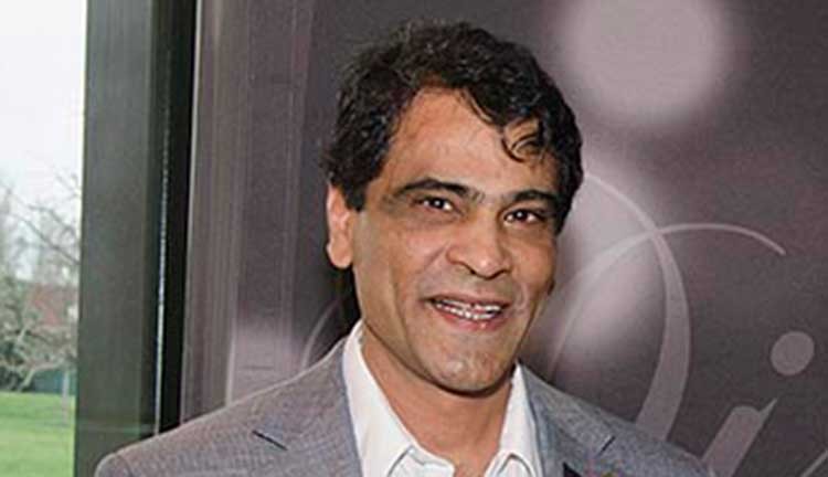 Professor Cenalo Vaz